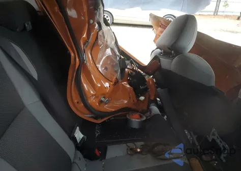 2019 Subaru Crosstrek 2.0I Premium z USA, uszkodzony, nr VIN JF2GTACC0K8299433